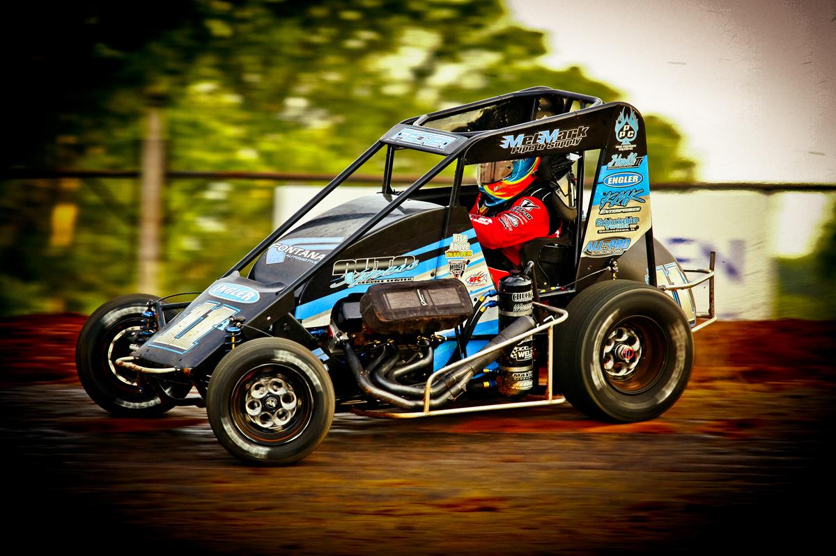 Felker Forced to the Pits Before Green Flag at Belle-Clair Speedway
