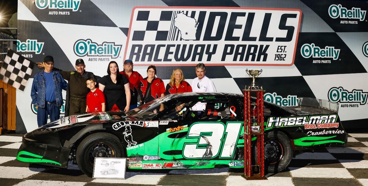 JANKOWSKI DOMINATES CWRA NABBEFELDT 55