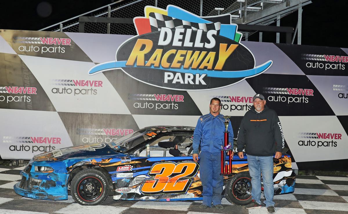 Phil Malouf Captures Outlaw Showdown