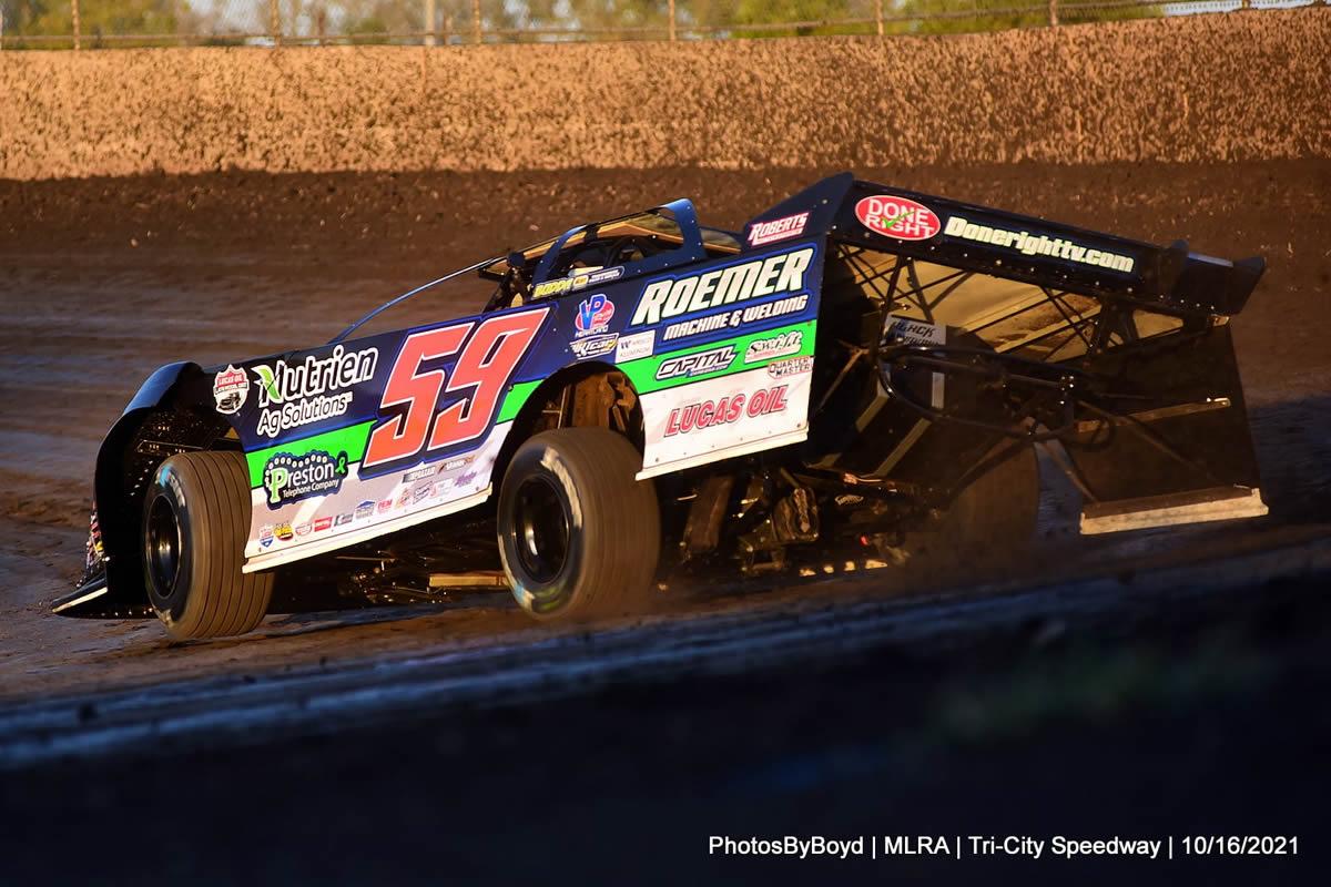Fourth-place finish in MLRA finale; finishes second in points race