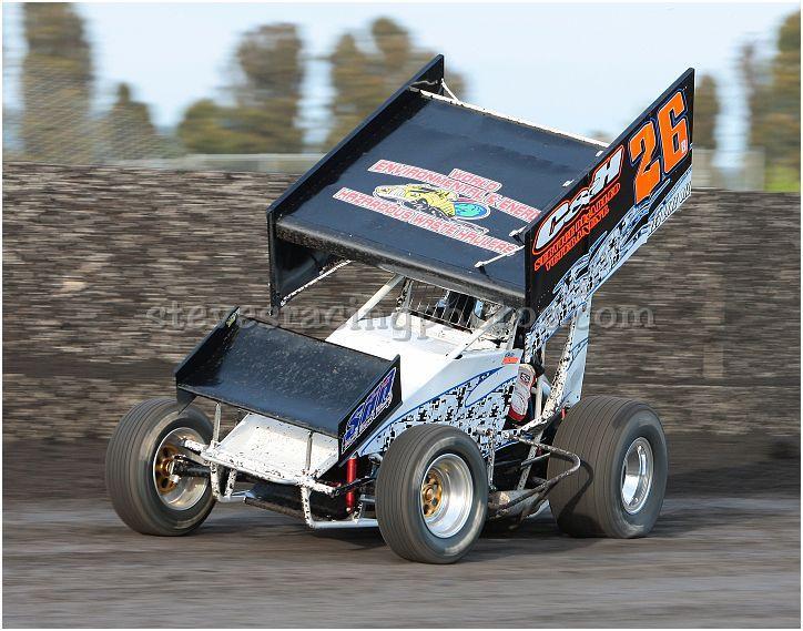McMahan scores Racing for the Troops first win of 2010