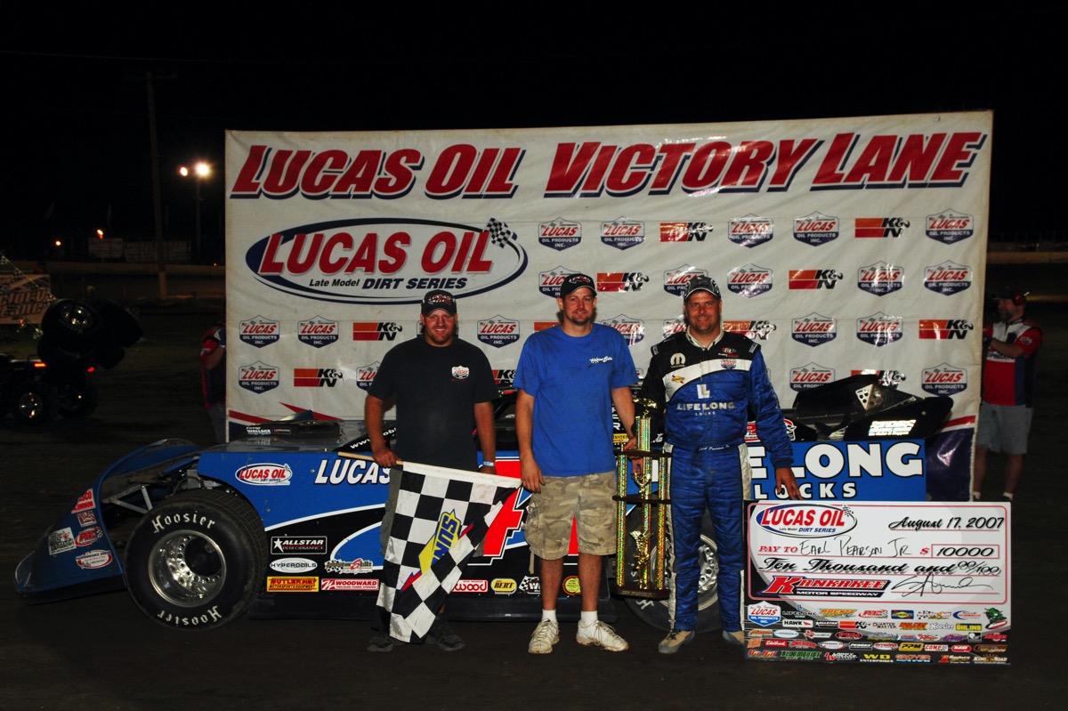Pearson Pads Series Points Lead With Victory at Kankakee