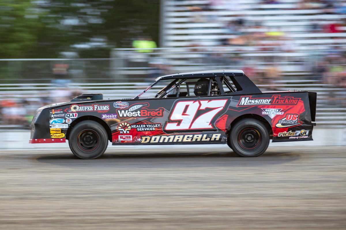 DOMAGALA GOES BACK-TO-BACK IN MANDAN