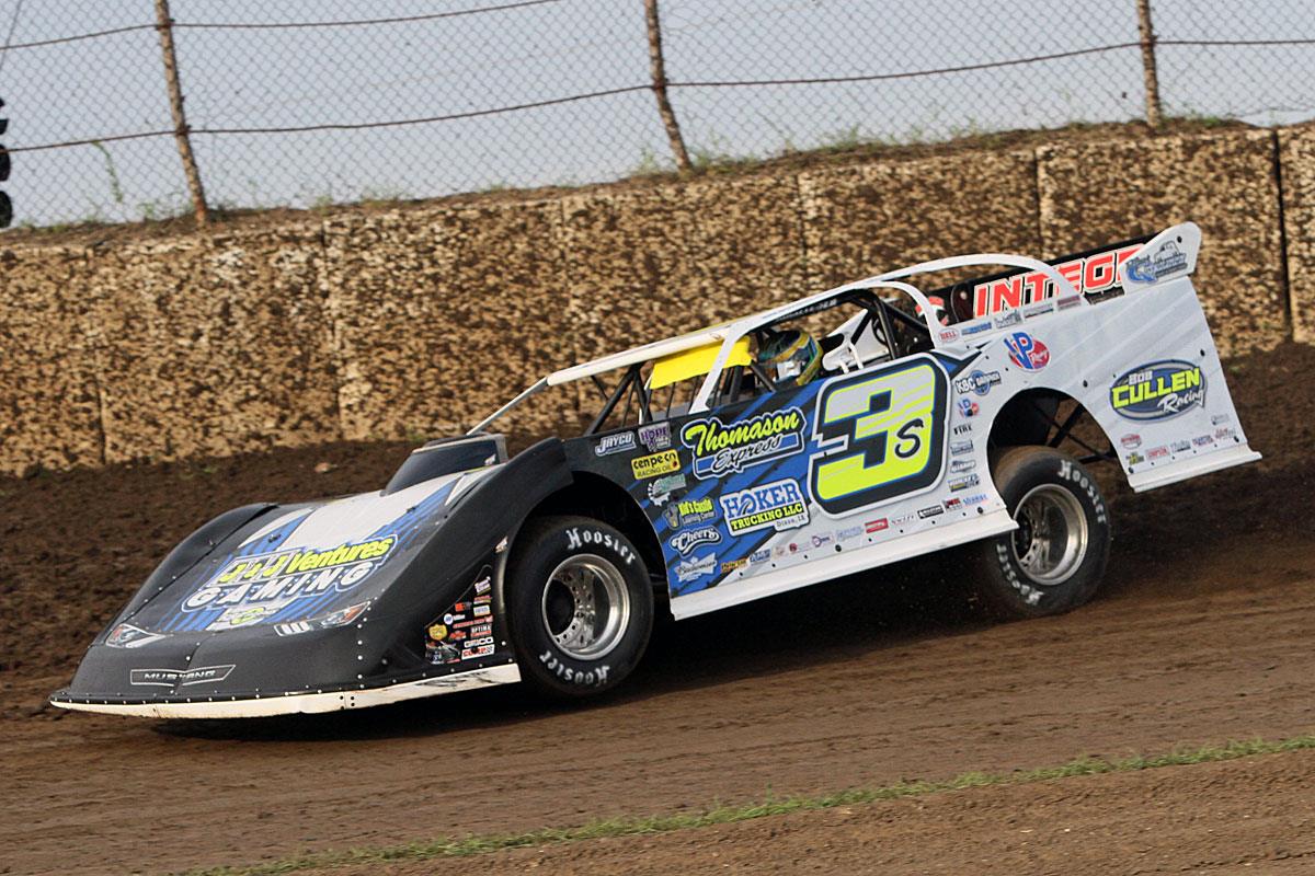 Shirley Records Podium Finish at Farmer City Raceway