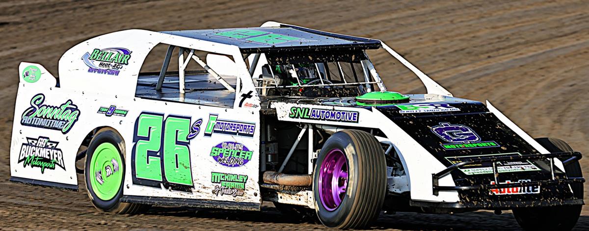 Smith runs up to top ten at Kennedale Speedway