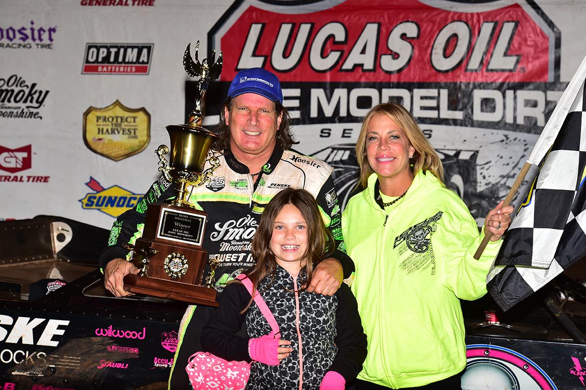 Scott Bloomquist Returns to Victory Lane in Lucas Oil Rome Showdown