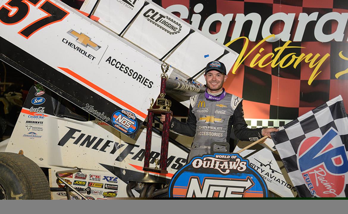 Kyle Larson tops World of Outlaws at Lawrenceburg