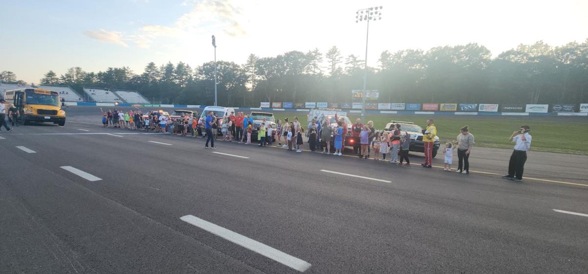 Kimmy Rivet Tops Mad Dog Modifieds Saturday on High Banks