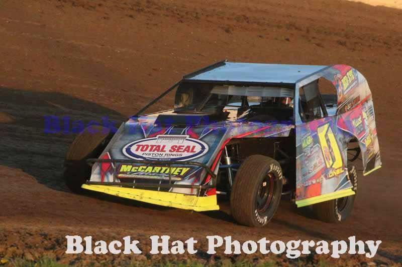 Jake O'Neil Attends King of America's Nationals at Humboldt; Suffers Flat-Tire in Feature