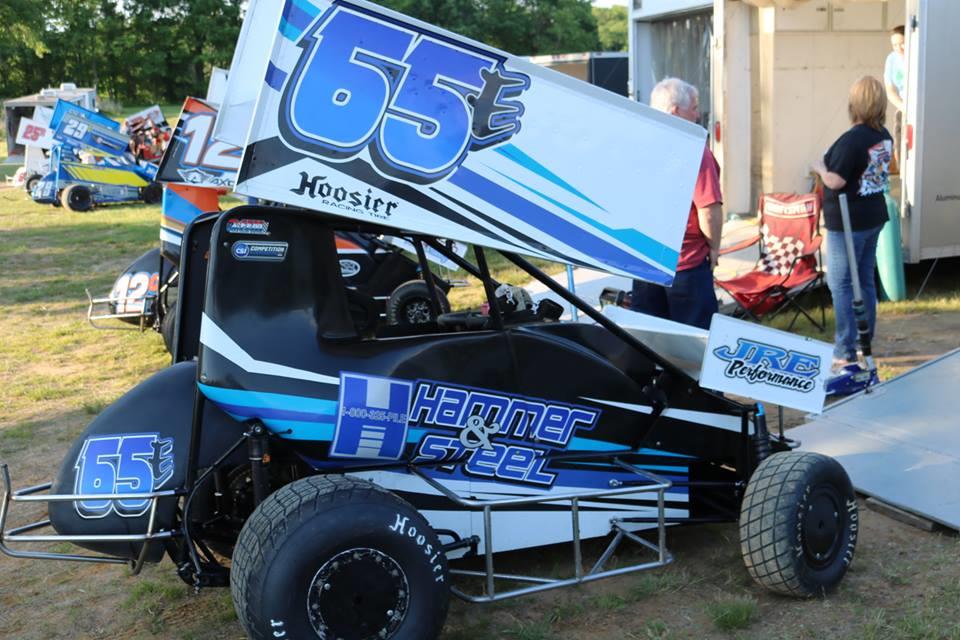 Elliott Gets Highbanks Hustle Practice, Finishes Fourth