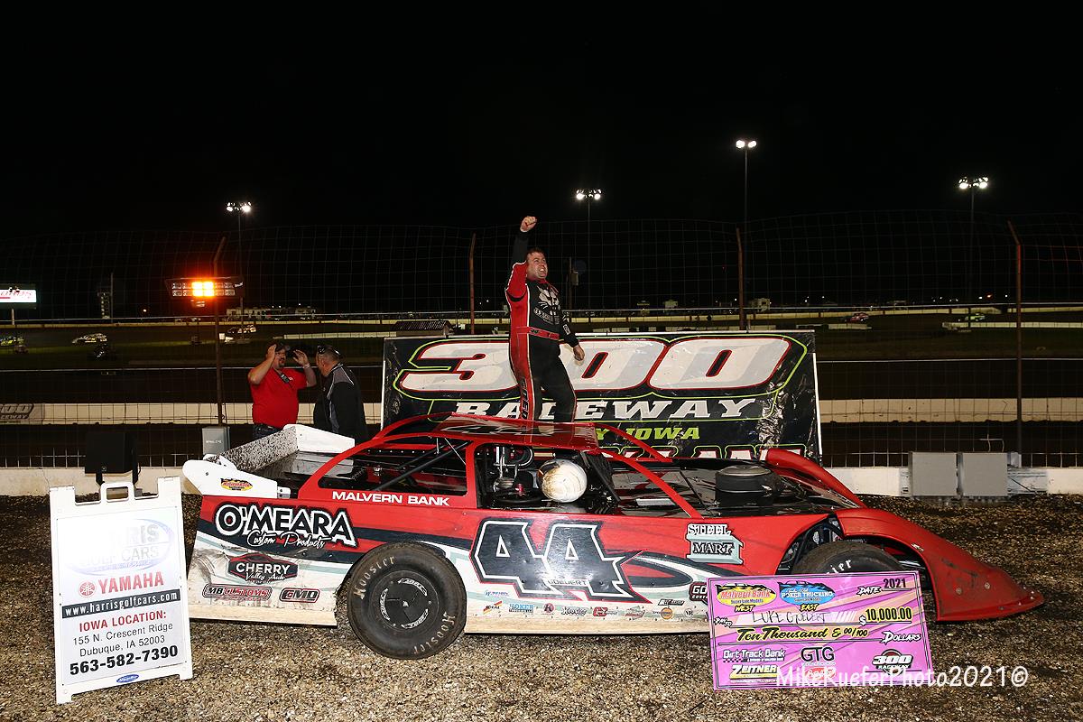 Goedert gets first Series win in Miraculous Yankee Triumph
