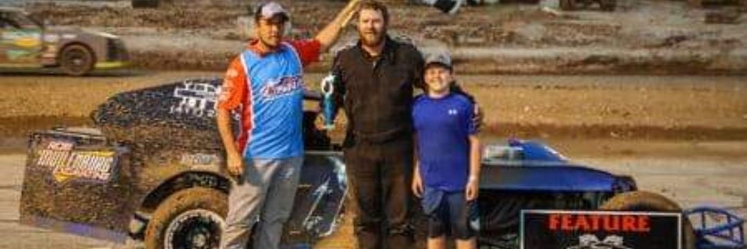 Dustin Kinyon