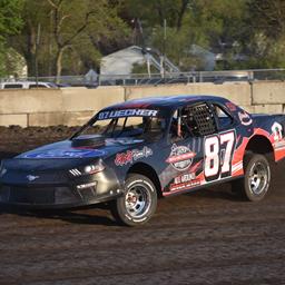Garett Uecker