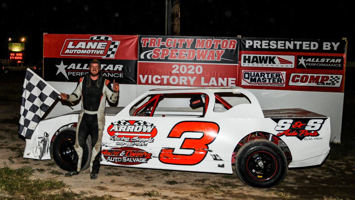 Stemler Holds of Marcoullier in Challange Series Race at Tri-City