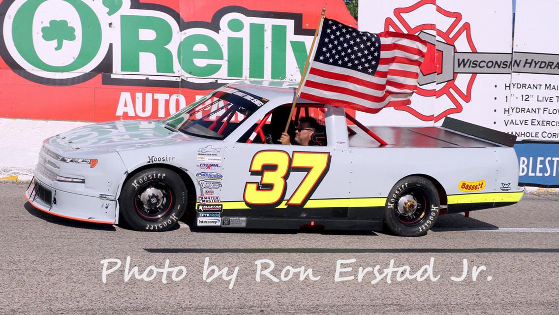 Byron wins thrilling Slinger Nationals
