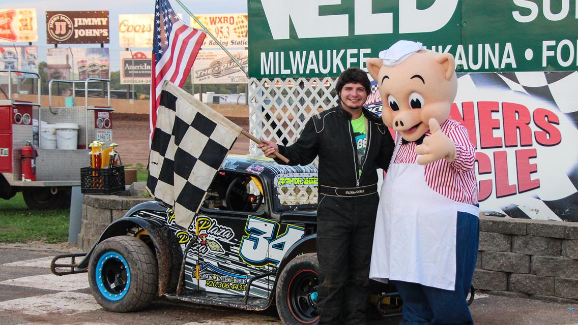 Apfelbeck Goes Back to Back