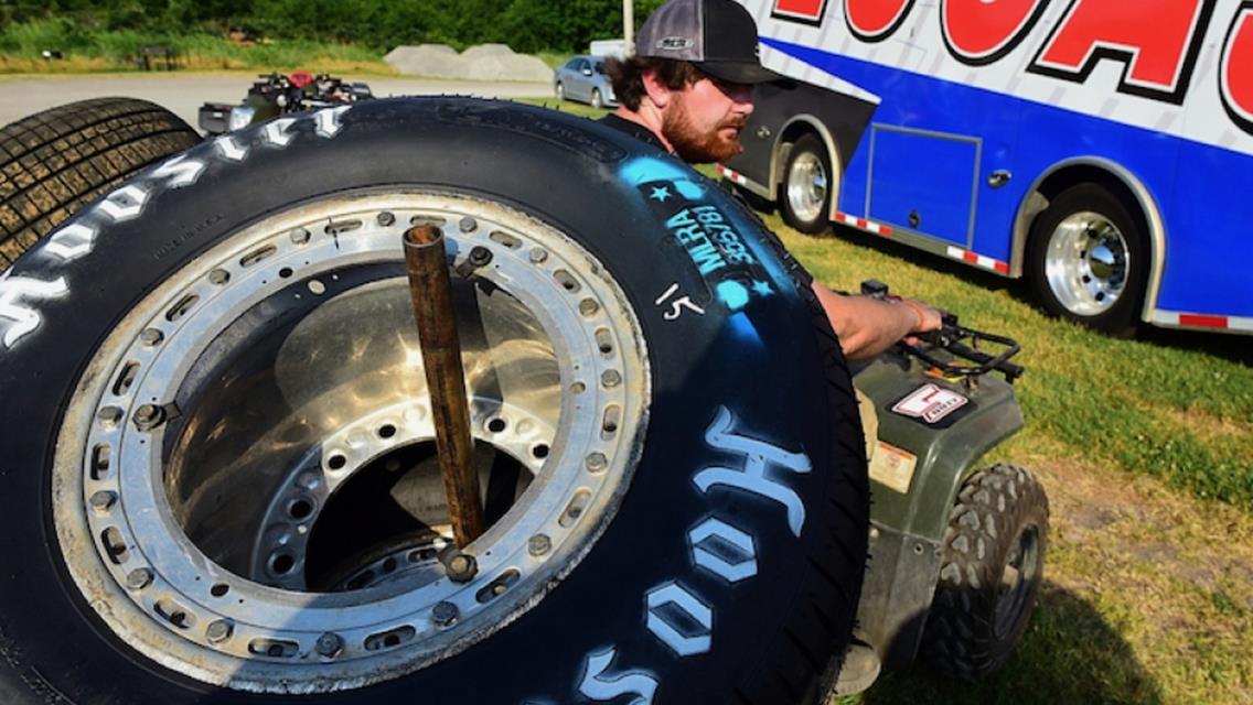 John Duty finishes 12th at Willamette Speedway