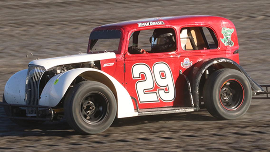 Braseth Blasts to Dirt Nationals Championship