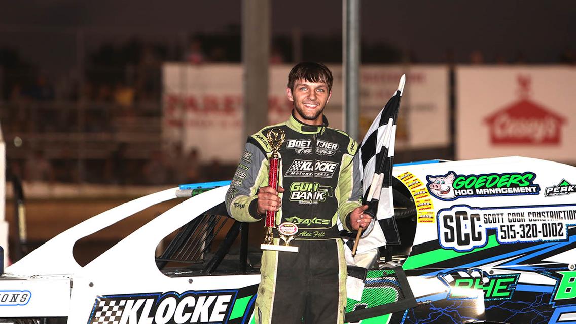 Roberts only repeat winner in Modifieds