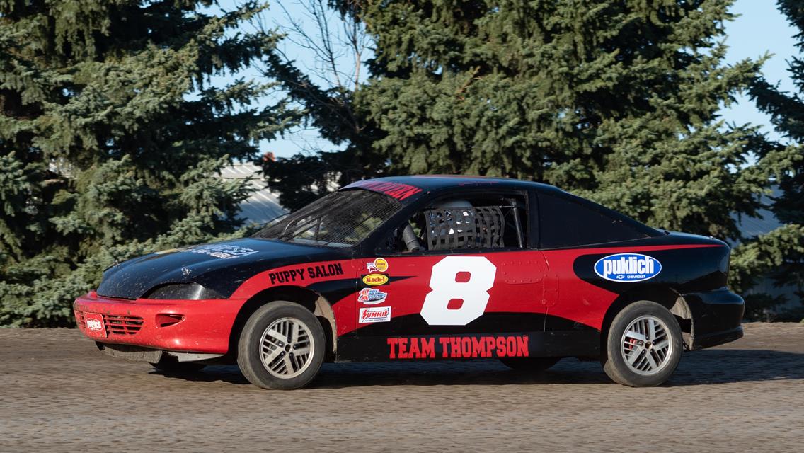 Thompson Returns to Dacotah Speedway Victory Lane