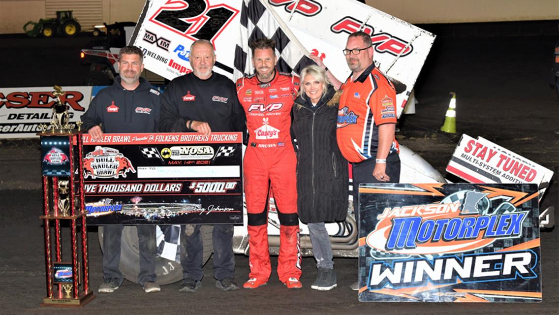 Brown and Friedrichsen Hustle to Bull Haulers Brawl Presented by Folkens Brothers Trucking Victories During Jackson Motorplex Season Opener