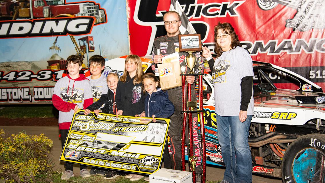 Justin Kay captures 100th IMCA Late Model victory at Dale DeFrance Memorial