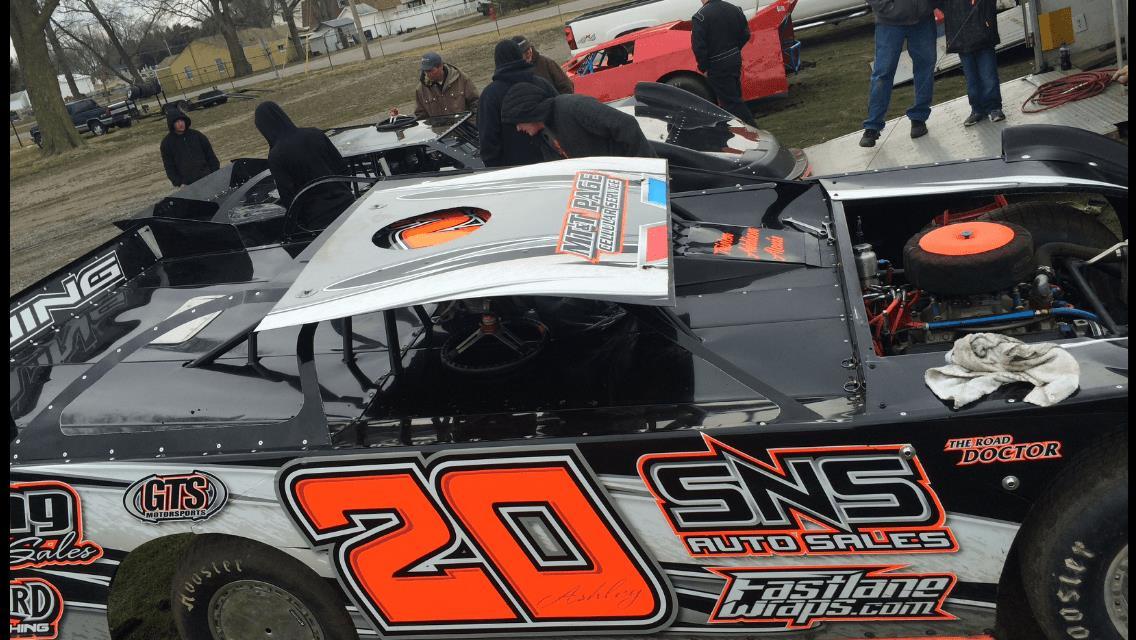 Drivers Brave Cold For Macon Speedway Test &amp; Tune