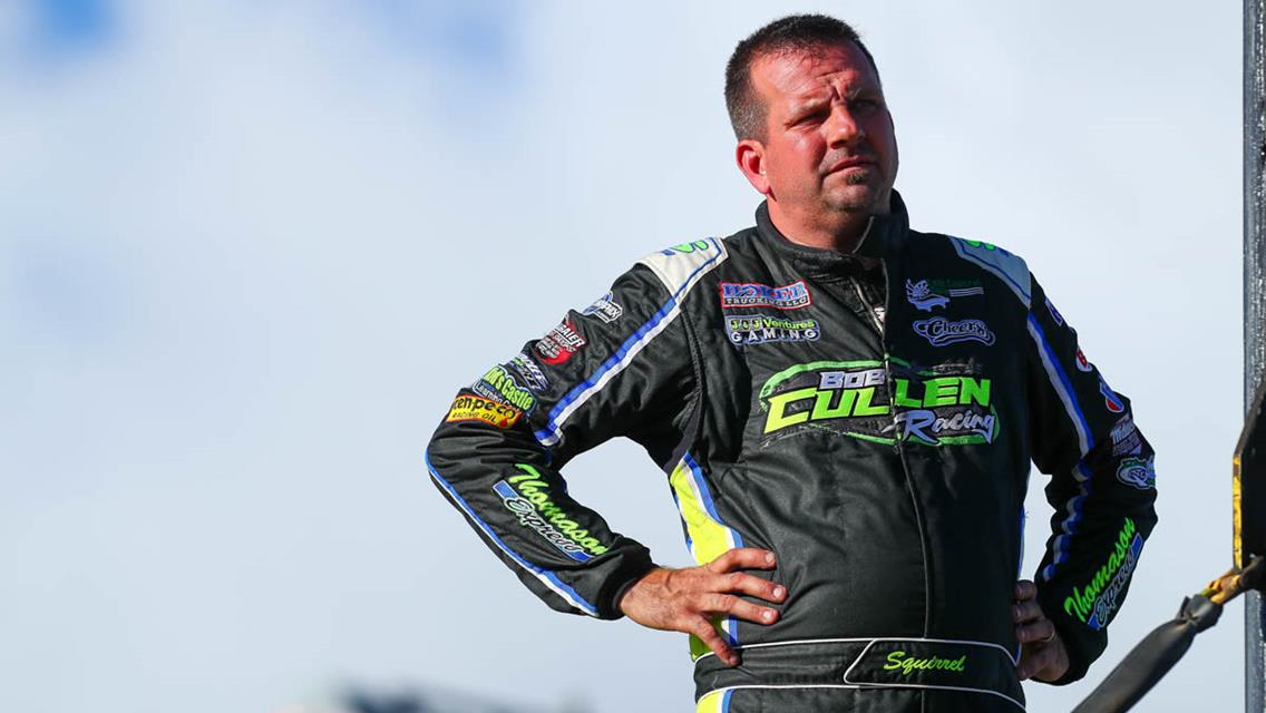 Shirley attends FALS Frenzy at Fairbury Speedway