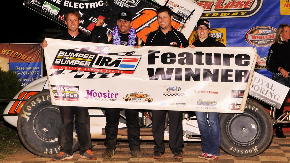 MADSEN’S SURPRISE LATE RACE CHARGE NETS 14TH ANNUAL JERRY RICHERT MEMORIAL VICTORY!