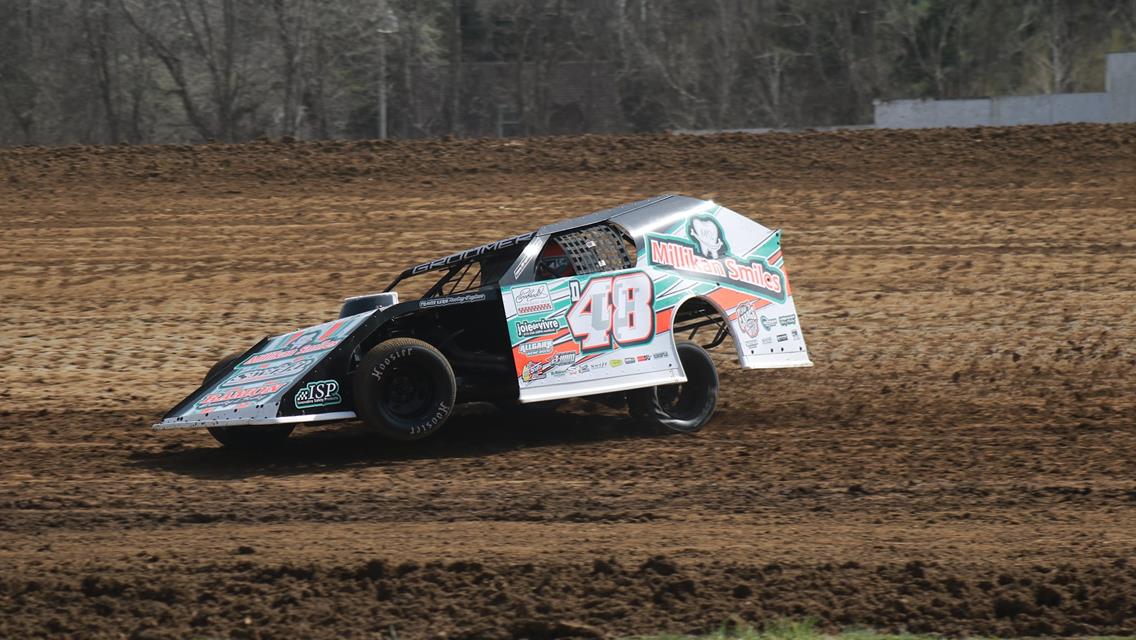 Derek Groomer visits Brownstown for Jackson 100 weekend