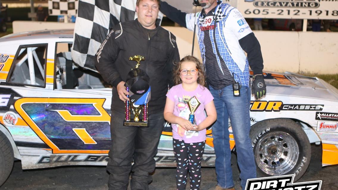 McCarl, Barger score sprint wins at I-90 Speedway