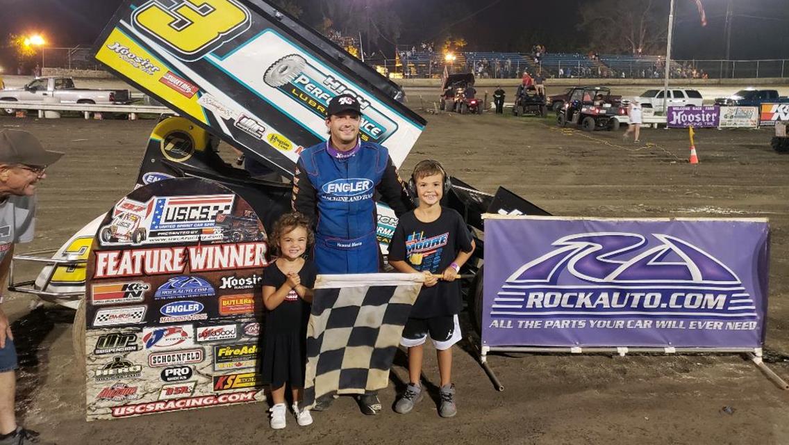 Howard Moore streaks to USCS Thursday Thunder win at Riverside Speedway on Thursday night