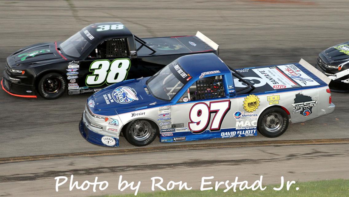 Gee scores Midwest Truck Series victory at Slinger