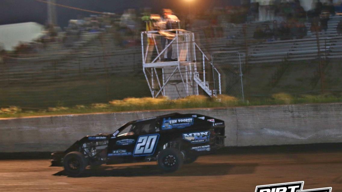 McCarl, Barger score sprint wins at I-90 Speedway