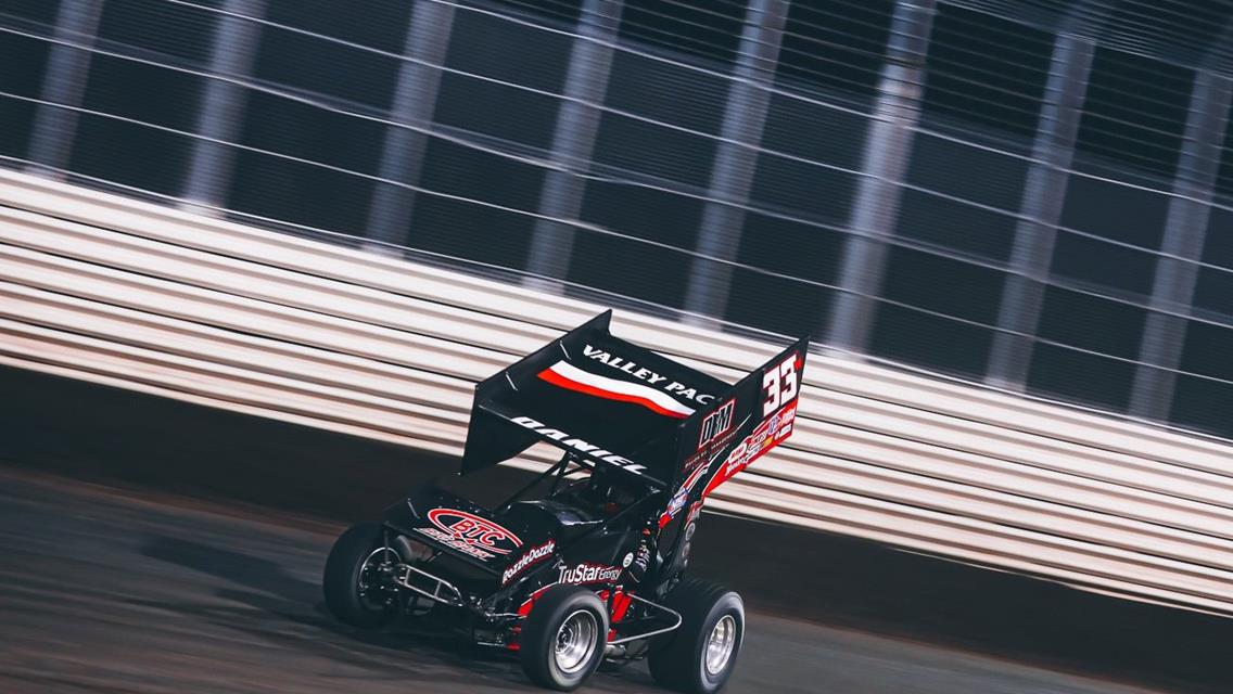 Daniel Excited to Invade Lake Ozark Speedway for World of Outlaws Event