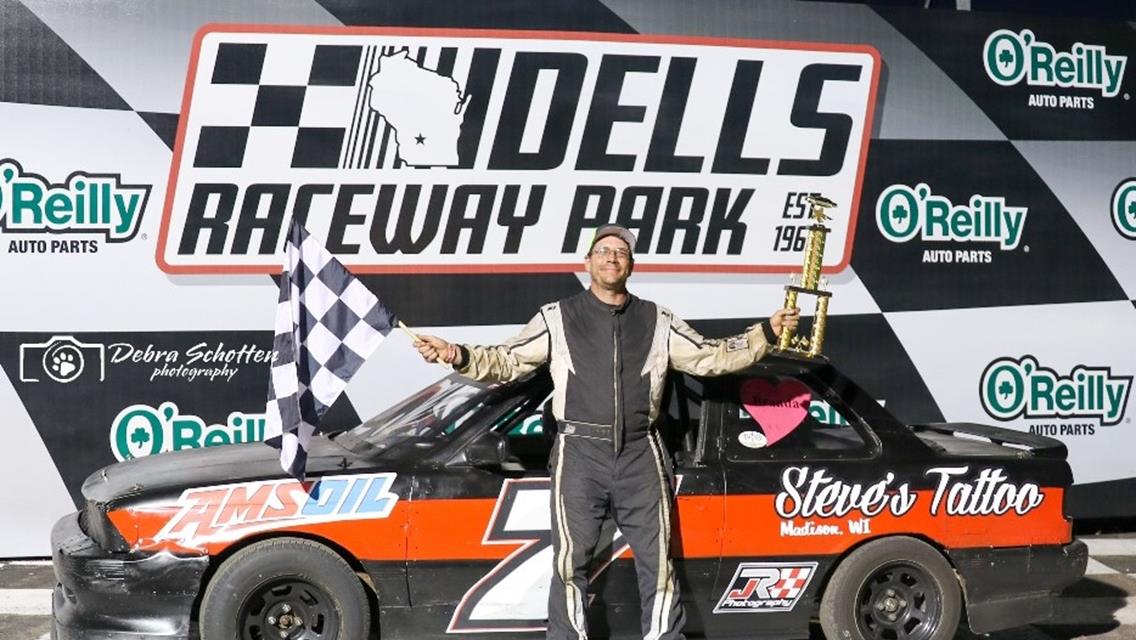 Bredeson Captures O&#39;Reilly Auto Parts Night Bandits