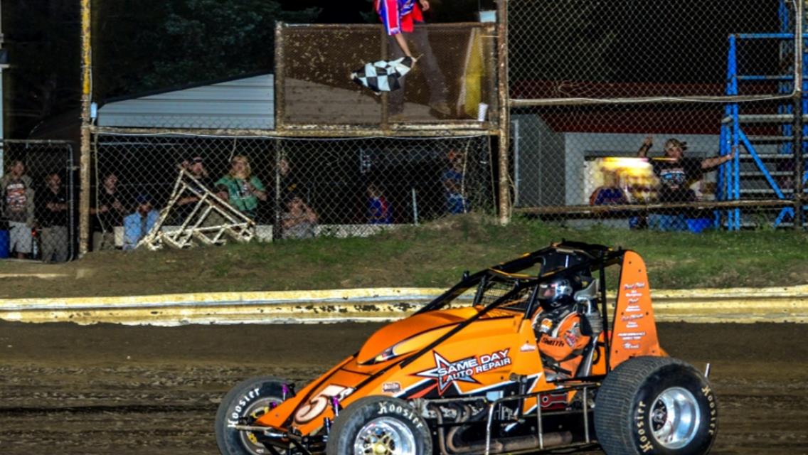 POINT LEADER SMITH WINS OKLAHOMA SPRINT AT CREEK COUNTY