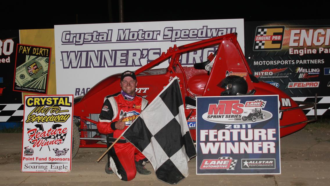 Fourth of July Weekend Brings Two New Winners To The Lane Automotive Michigan Traditional Sprints