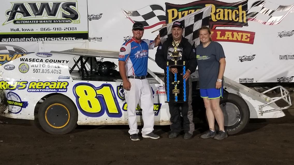 Boumeester Wins Big in B-Mod Special!