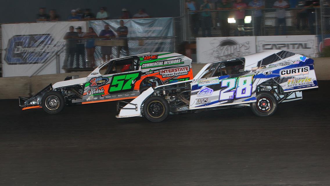 It&#39;s Shute in a thriller at the line, Van Horn, Lynch, Smith, and May also see checkers