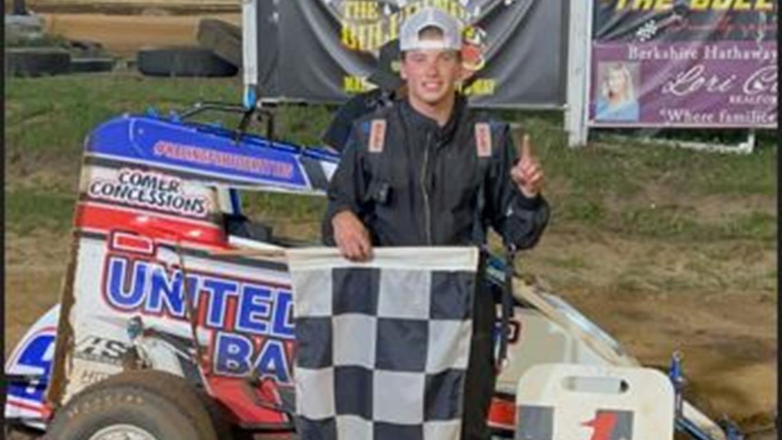 Comer Picks Up The Young Gun&#39;s Feature Win At The Bull Ring!