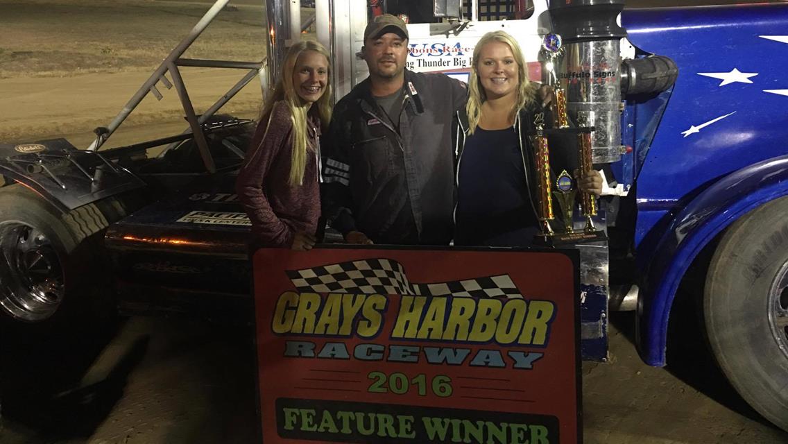 Smith, Tole and Sweatman Win with Huge Crowd!