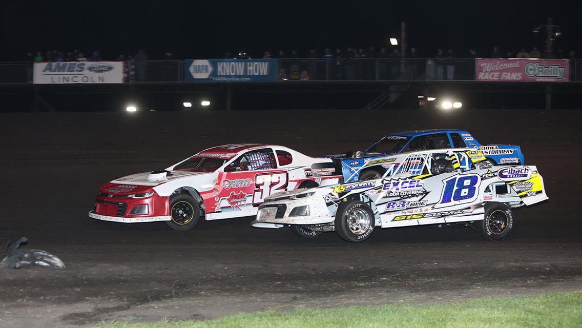 Roberts takes Modified win by inches, Goldsberry, Pestotnik, Smith, Bryan, and Haggard also find checkers