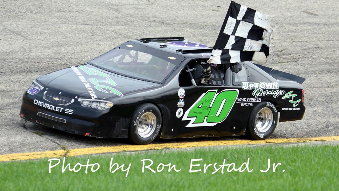 Nottestad secures Late Model Track Championship with Feature Win at Slinger