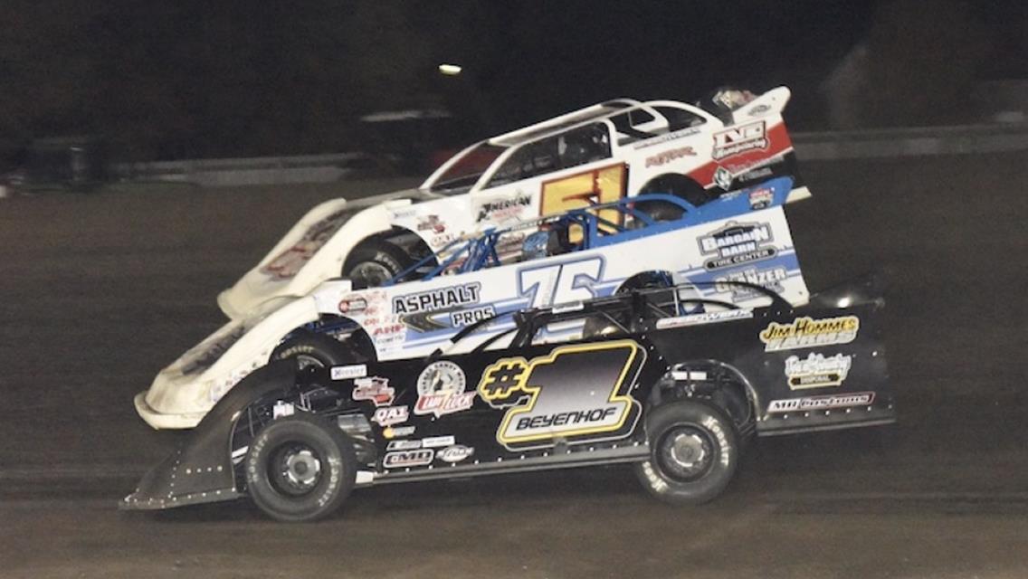 Flat tire ruins Nothdurft&#39;s run at Rapid Speedway