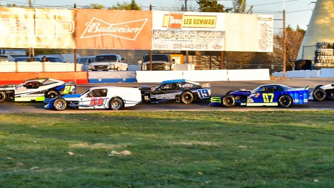 NASCAR Mod Title Up for Grabs Saturday