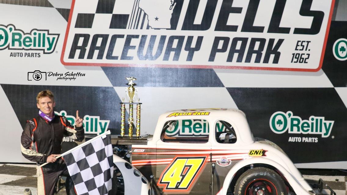 Austin Jahr Wins Dells INEX Legends Main