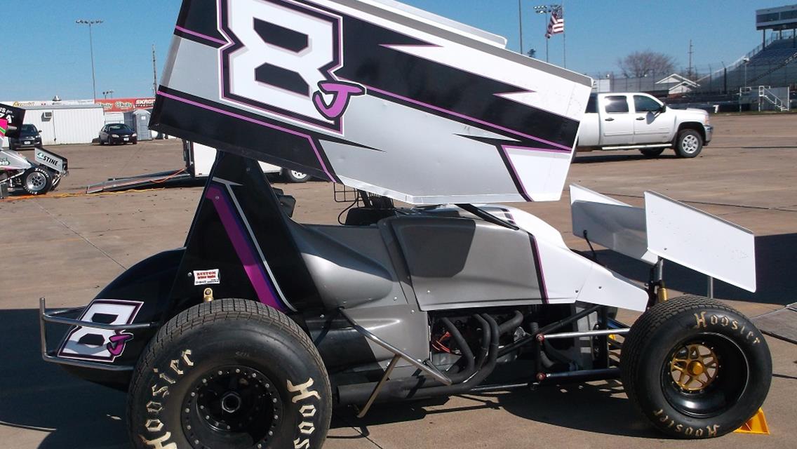 Knoxville Practice Night Sees 27 Sprinters