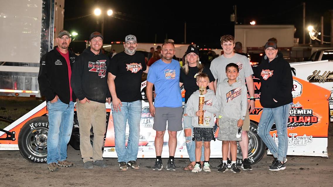 Smith takes Hawkeye Challenge, Mills, Lopez, and May see checkers before Mother Nature wins