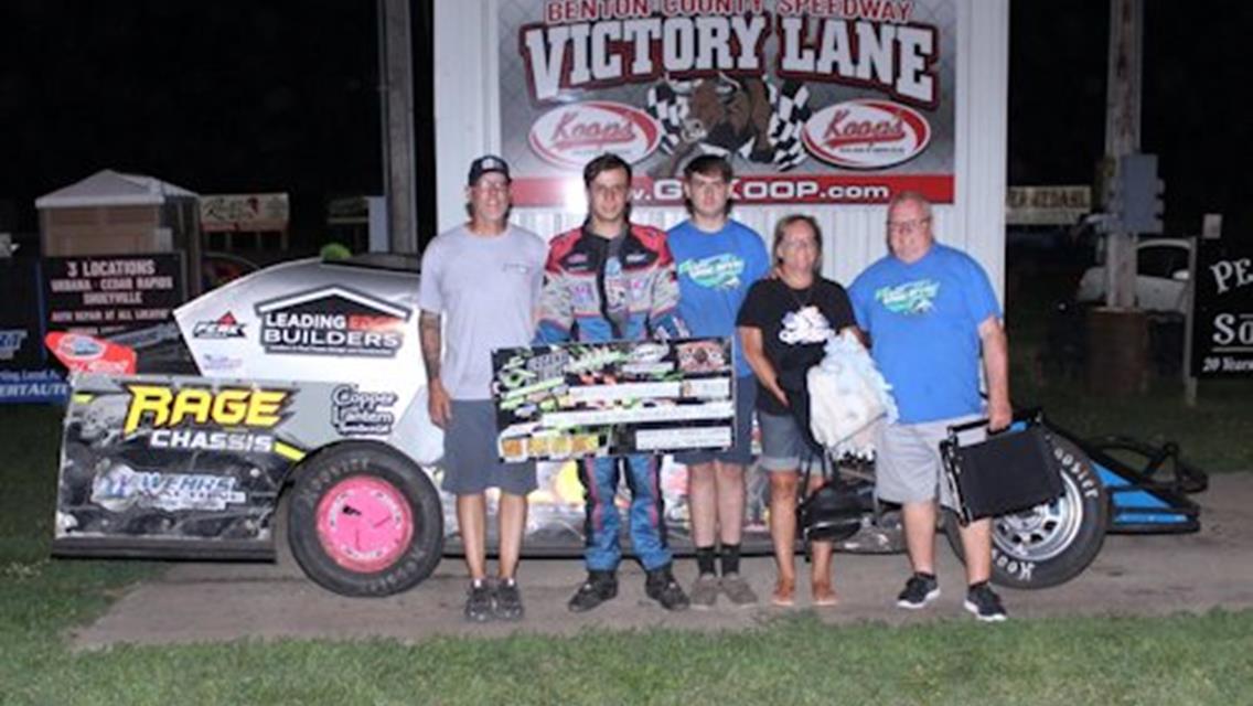 VanWyk victorious in Urbana 5 Memorial at Benton County Speedway